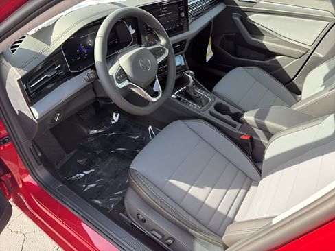 New 2026 Volkswagen Jetta SE image 11