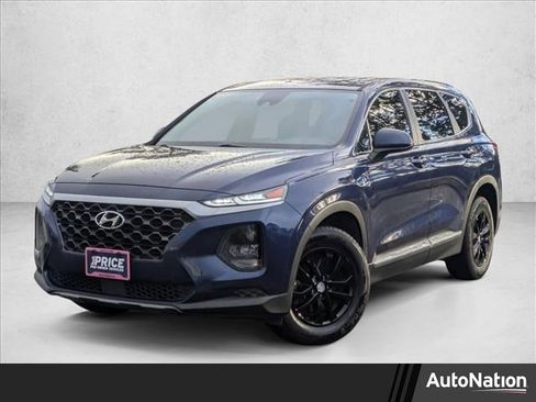 Used 2019 Hyundai Santa Fe SE image 1