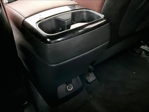 Used 2024 Kia Telluride SX image 31