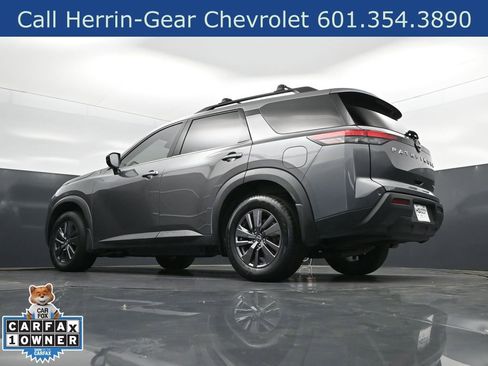 Used 2022 Nissan Pathfinder SV FWD image 42