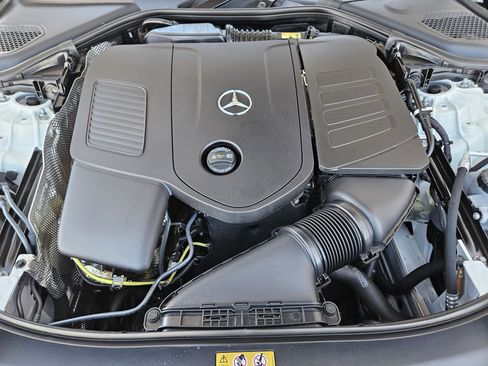 Certified 2025 Mercedes-Benz E 350 Sedan image 33