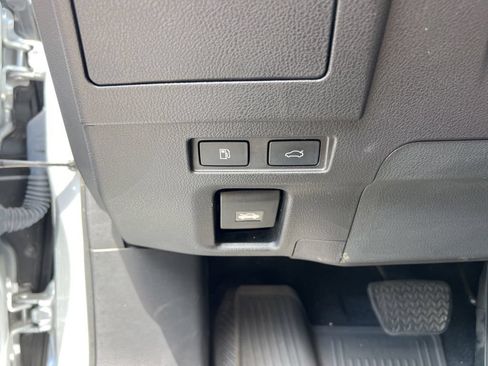 Used 2023 Lexus ES 350 w/ Premium Package FWD image 28