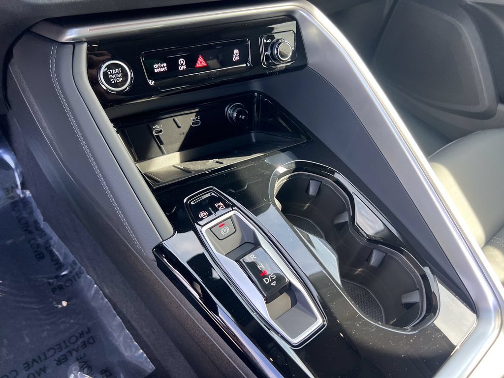 New 2026 Audi Q5 Premium Plus AWD/4WD image 21