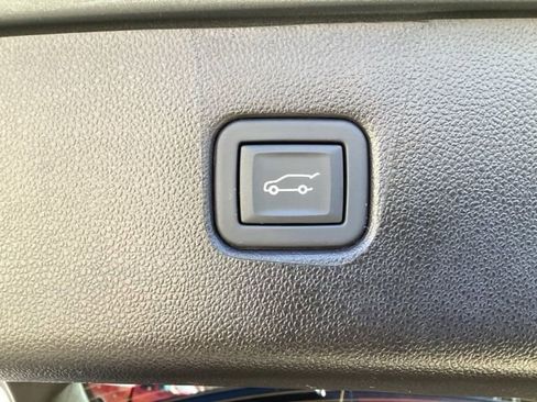 Used 2024 Chevrolet Blazer RS w/ Driver Confidence II Package image 18