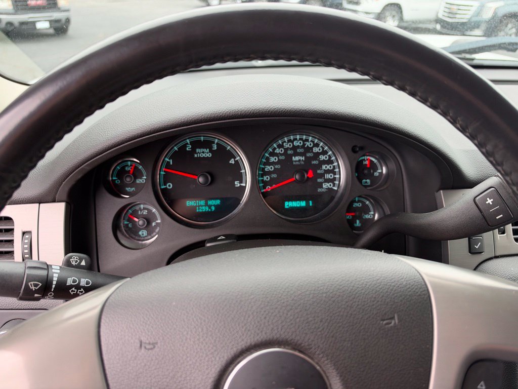 Used 2014 Chevrolet Silverado 3500 LTZ w/ LTZ Plus Package AWD/4WD image 38