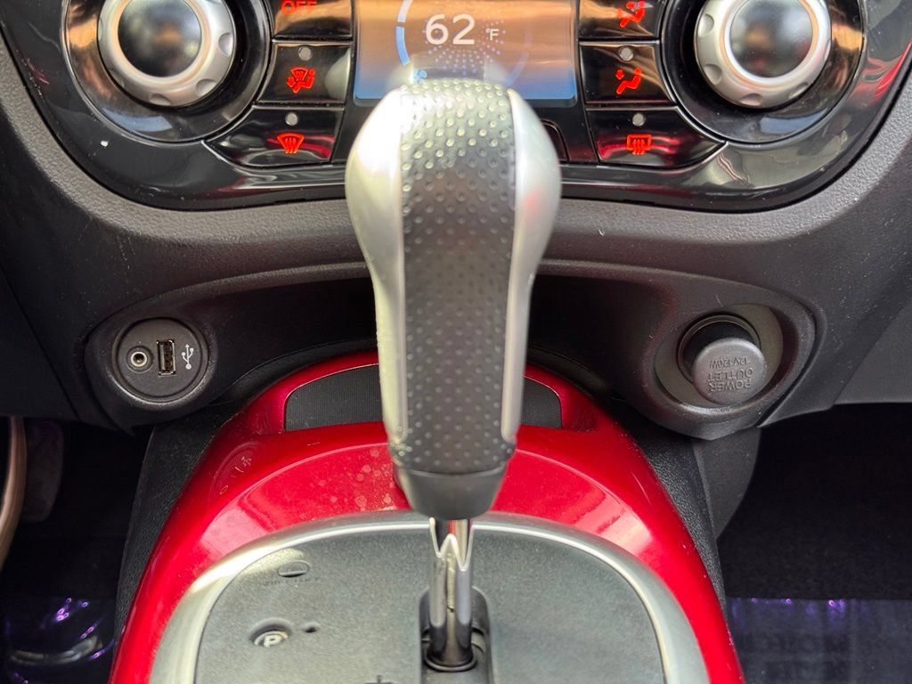 Used 2012 Nissan Juke SL w/ Chrome Pkg AWD/4WD image 17