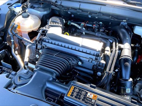 Used 2024 Lincoln Nautilus Reserve w/ Equipment Group 202A image 31