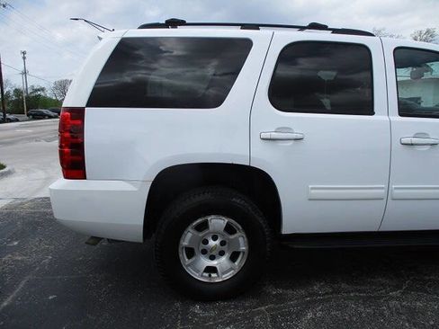 Used 2011 Chevrolet Tahoe LS w/ Convenience Package image 6