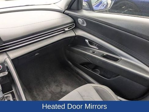 Used 2022 Hyundai Elantra Blue FWD image 15