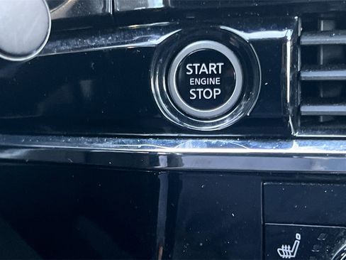 Used 2024 Nissan Pathfinder Rock Creek image 24