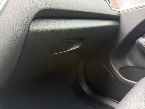 Used 2023 Volvo XC60 B5 Ultimate image 43