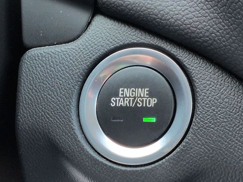 Certified 2024 Chevrolet Equinox LT w/ LPO, Floor Liner Package image 27