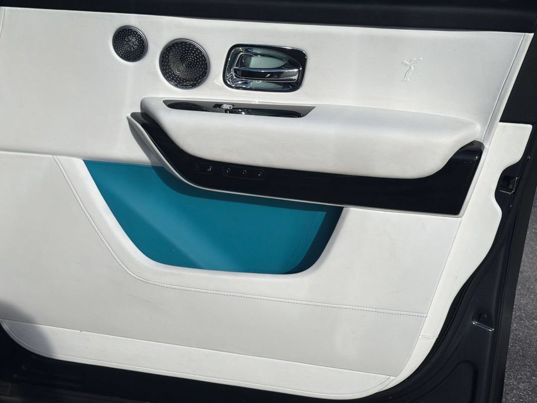 Used 2019 Rolls-Royce Cullinan AWD/4WD image 28