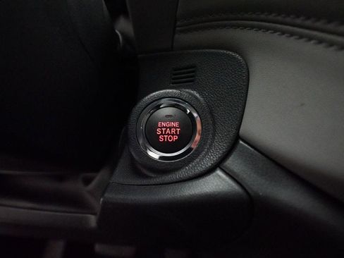 Used 2025 Subaru Outback Premium w/ Popular Package #1A image 32