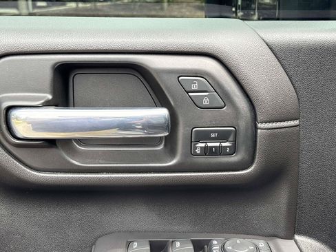 Used 2021 GMC Sierra 2500 Denali w/ Denali Ultimate Package AWD/4WD image 14