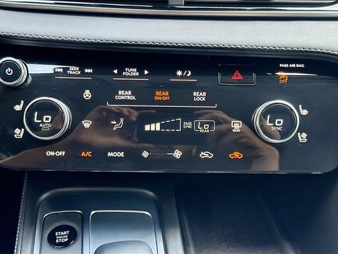 Certified 2026 INFINITI QX60 Luxe w/ Cargo Package FWD image 17
