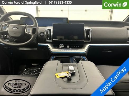 New 2026 Ford Expedition Platinum w/ Stealth Performance Package image 16