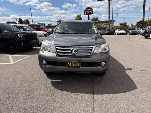 Used 2012 Lexus GX 460 Premium AWD/4WD image 3