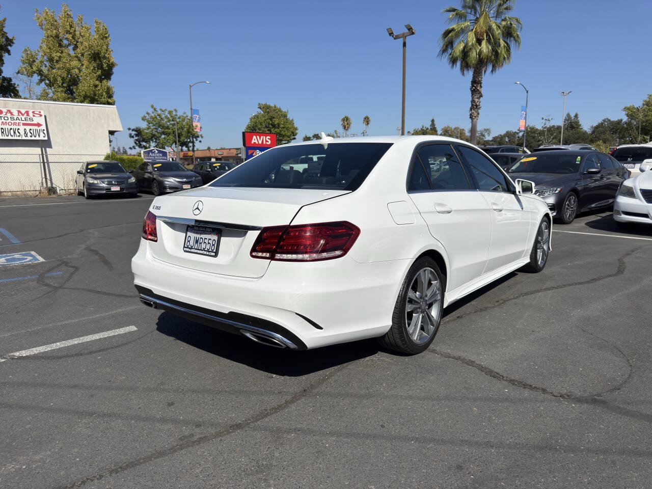 Used 2016 Mercedes-Benz E 350 Sedan image 3