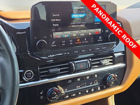 Used 2023 Nissan Pathfinder Platinum image 18