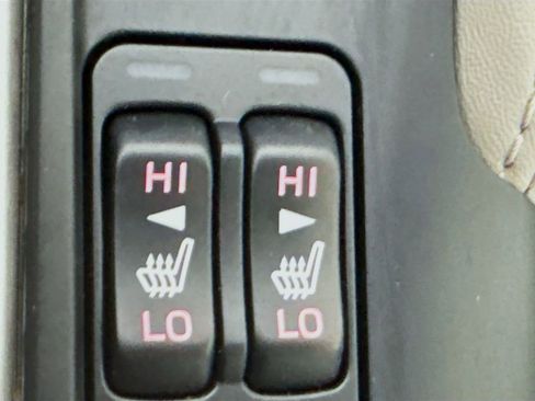 Used 2020 Subaru Forester Limited w/ Popular Package #3 image 24