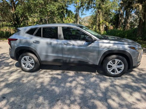 New 2026 Chevrolet Trax LS w/ Driver Confidence Package FWD image 10