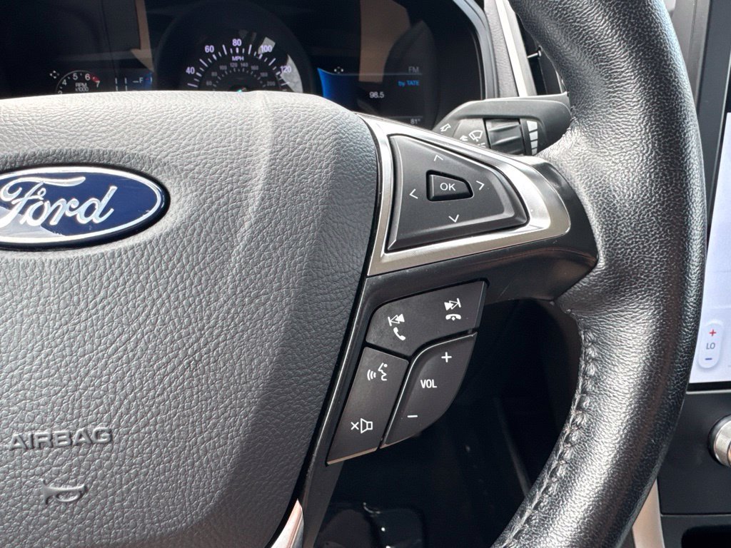 Used 2024 Ford Edge SEL AWD/4WD image 12