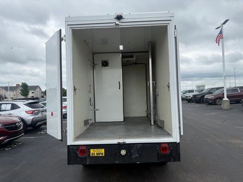 Used 2023 Ford E-350 and Econoline 350 Super Duty w/ Power Windows & Locks Group RWD image 42