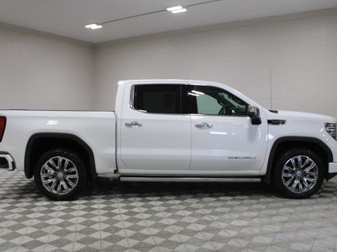 Used 2023 GMC Sierra 1500 Denali w/ Denali Reserve Package AWD/4WD image 13