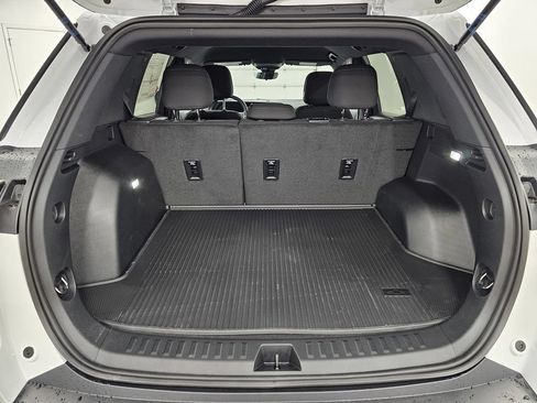 New 2026 Chevrolet Equinox LT w/ Safety and Technology Package FWD image 27