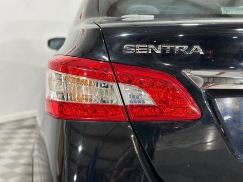 Used 2015 Nissan Sentra SV image 26