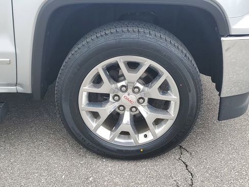 Used 2017 GMC Sierra 1500 SLT w/ SLT Premium Package image 6