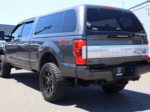 Used 2017 Ford F350 Platinum w/ Platinum Ultimate Package AWD/4WD image 3