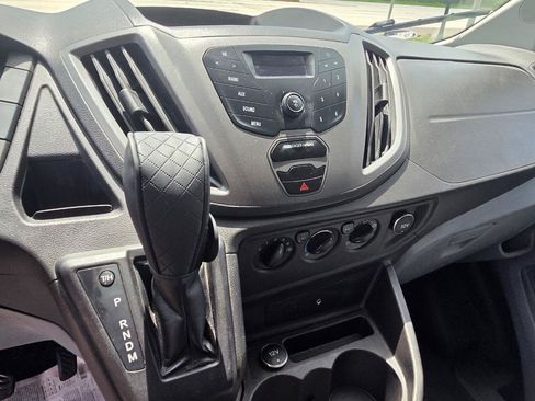 Used 2016 Ford Transit 250 148 Low Roof RWD image 17