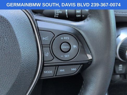 Used 2021 Toyota RAV4 XLE Premium FWD image 28