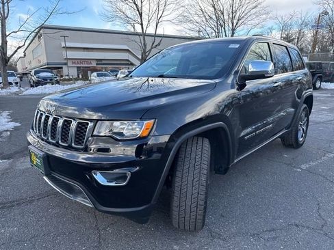 Used 2022 Jeep Grand Cherokee Limited image 3