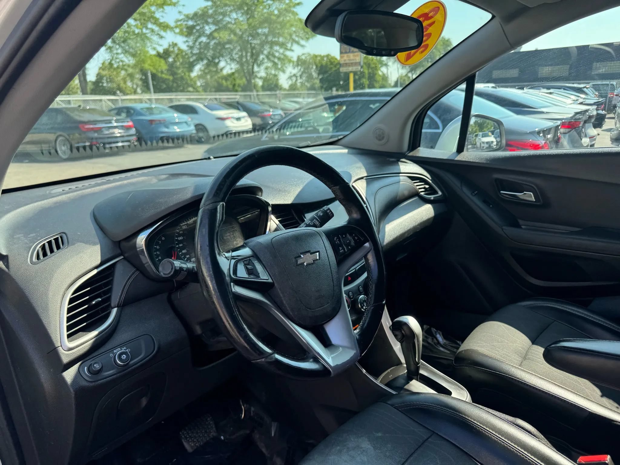 Used 2018 Chevrolet Trax LT w/ LT Convenience Package AWD/4WD image 11