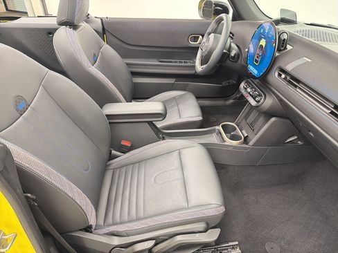 Certified 2025 MINI Cooper S FWD image 26