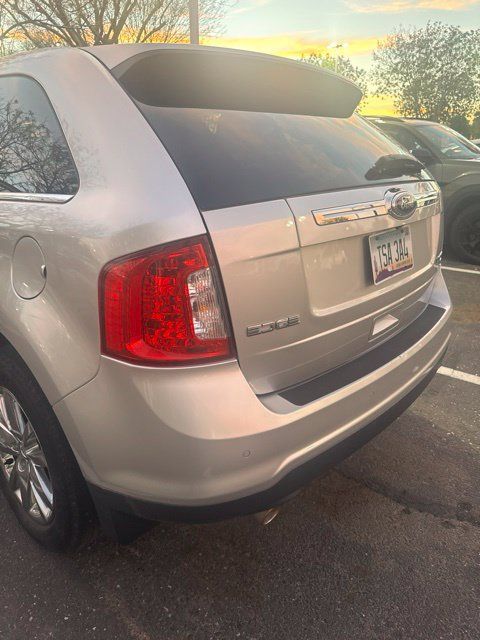 Used 2014 Ford Edge Limited AWD/4WD image 4