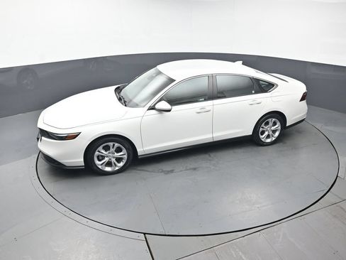 Used 2023 Honda Accord LX image 36
