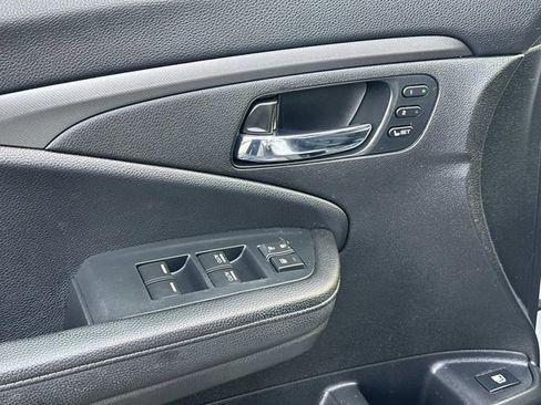 Used 2023 Honda Ridgeline RTL-E image 17