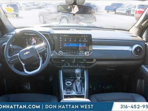 Used 2023 Chevrolet Colorado LT w/ LT Convenience Package image 4