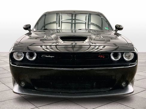 Used 2022 Dodge Challenger R/T Scat Pack w/ Dynamics Package image 3