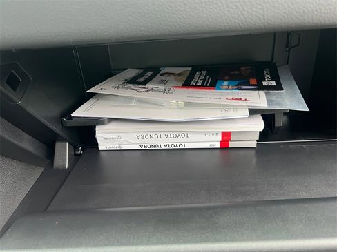 Used 2026 Toyota Tundra Limited image 18