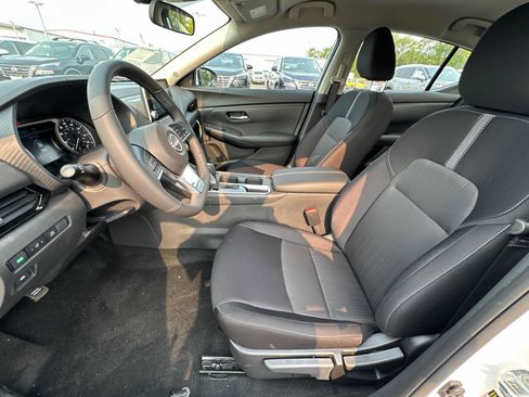 New 2025 Nissan Sentra SV w/ All-Weather Package image 9