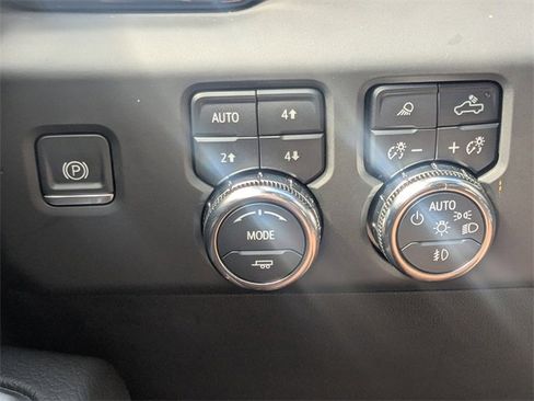 Used 2022 GMC Sierra 1500 Denali w/ Denali Reserve Package image 24