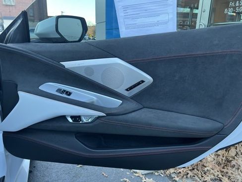 Used 2023 Chevrolet Corvette Stingray Premium Cpe image 22