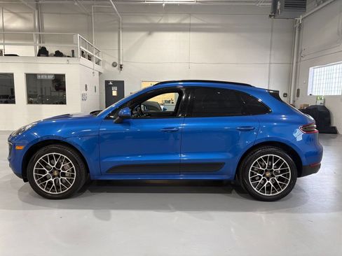 Used 2017 Porsche Macan S AWD/4WD image 4