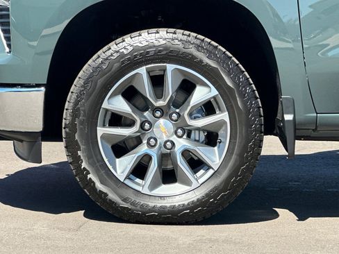 New 2026 Chevrolet Silverado 1500 LT w/ Safety Package AWD/4WD image 25