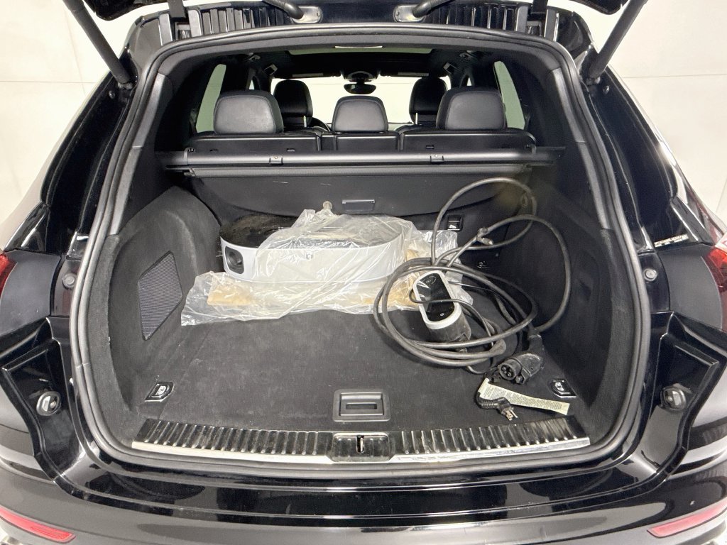 Used 2016 Porsche Cayenne S AWD/4WD image 28